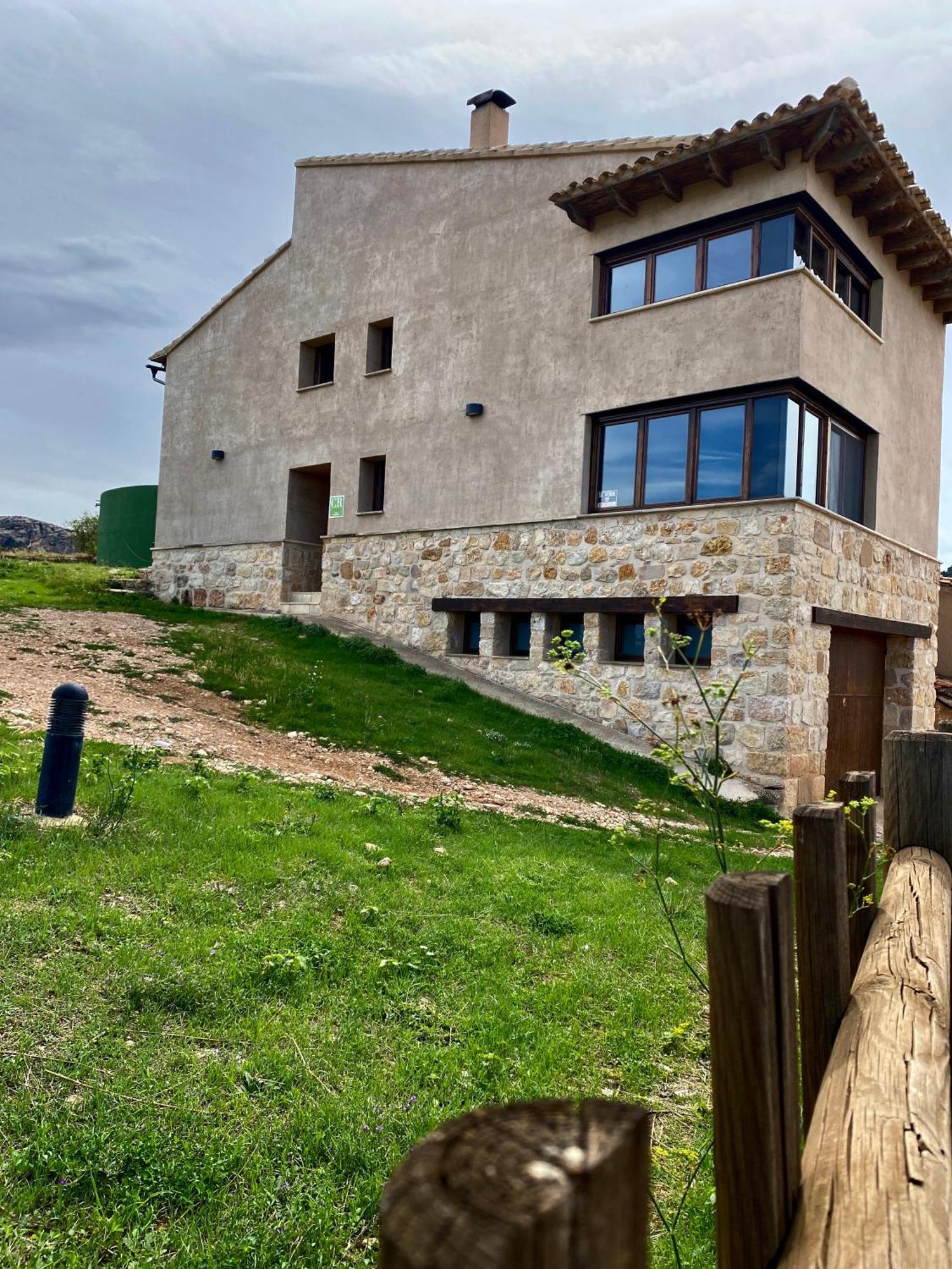 Casa Castillo Peñarroya de Tastavins エクステリア 写真